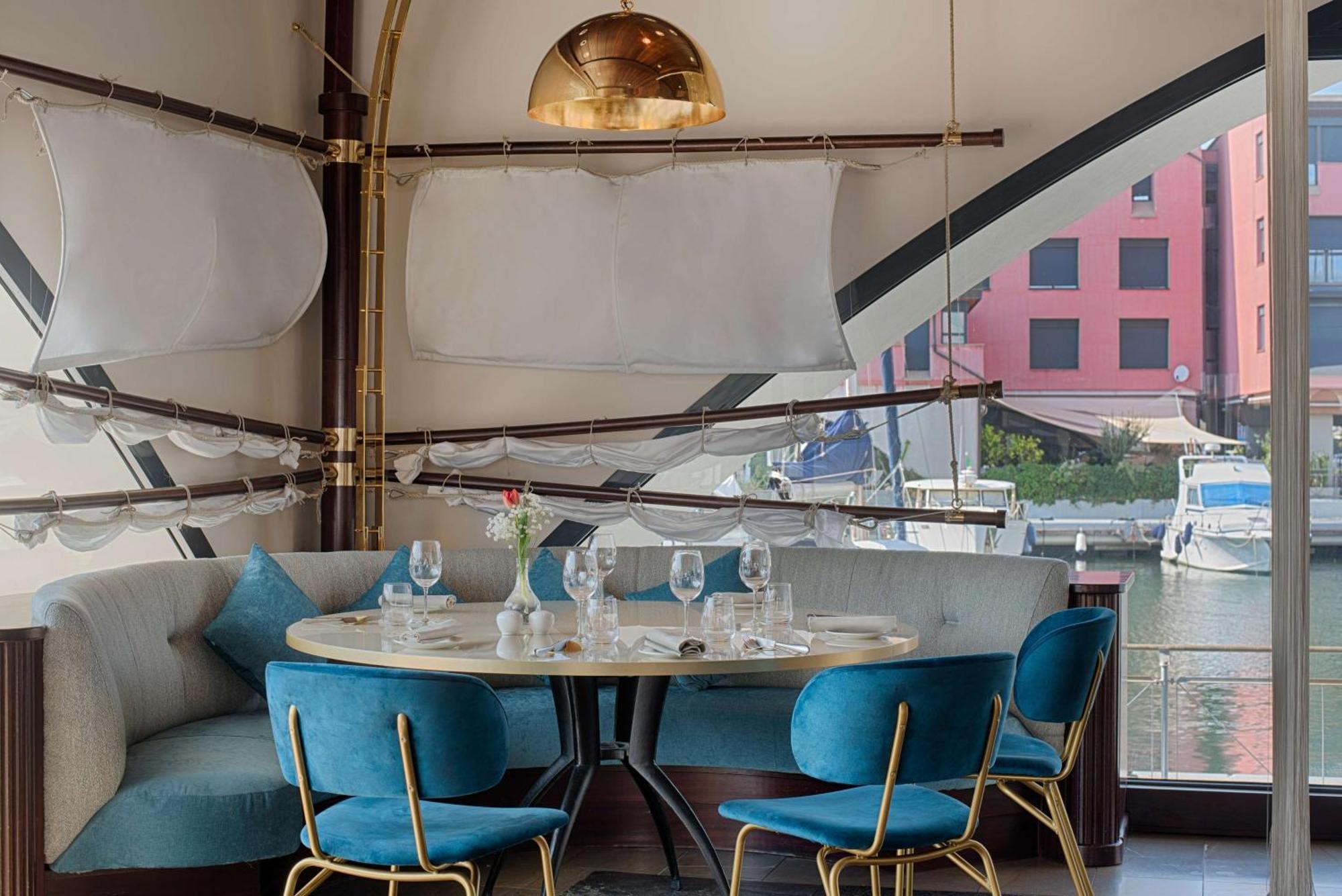 Nh Collection Marina Hotel